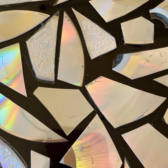 Black and Silver Mosaic Art Plate - Picture 5 of 5